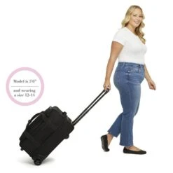 Baggallini Gramercy Carry-On Duffel -Travelpro || Samsonite Shop Baggallini Gramercy Carry On Duffel 14