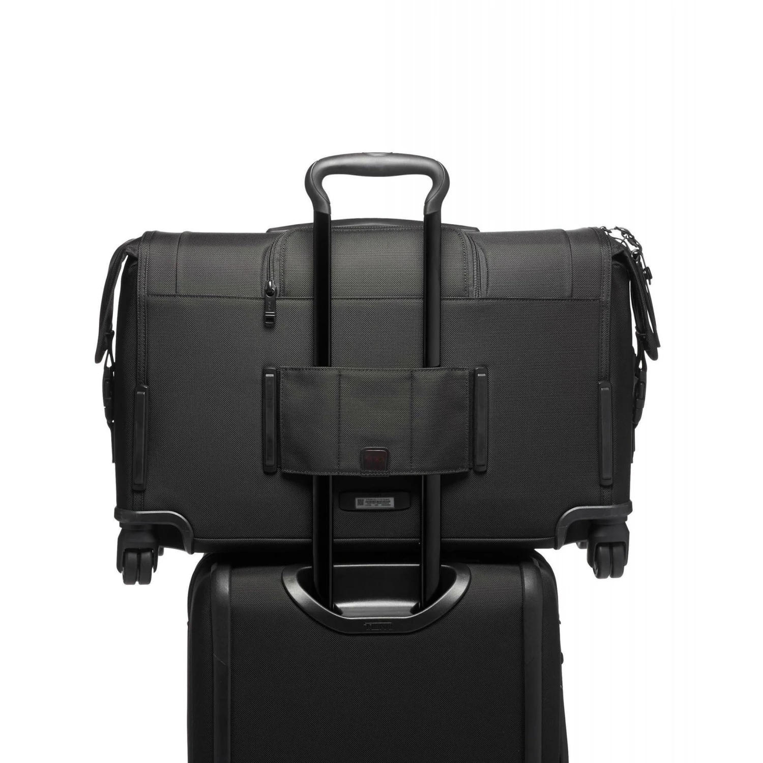 TUMI Alpha 3 Garment 4 Wheel Carry-On 6 TUMI Alpha 3 Garment 4 Wheel Carry-On - Image 6