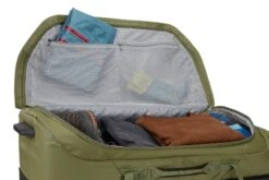 Thule Luggage Chasm Wheeled Duffel 81cm/32" -Travelpro || Samsonite Shop Thule Luggage Chasm Wheeled Duffel 81cm32 9